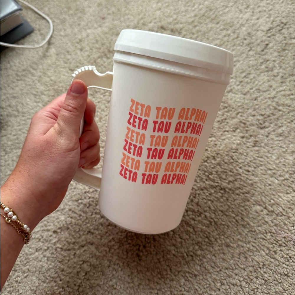 NWT Zeta Tau Alpha Cup